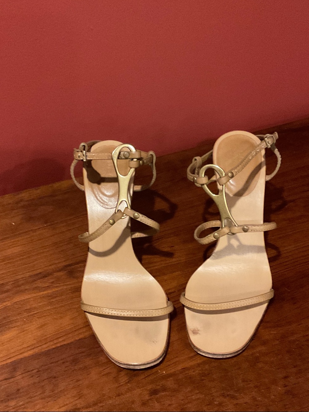Gucci Beige T-Strap Leather Heels with Gold Accent